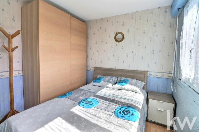 Appartement - 92 m² - 5 pièces