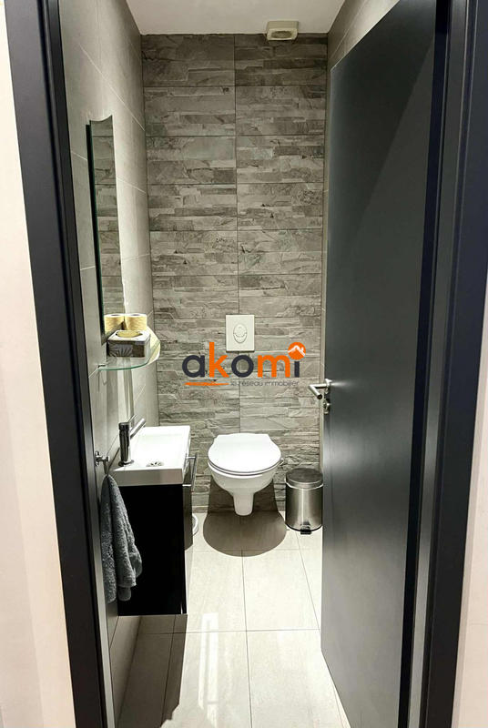 Appartement - 80 m² - 3 pièces