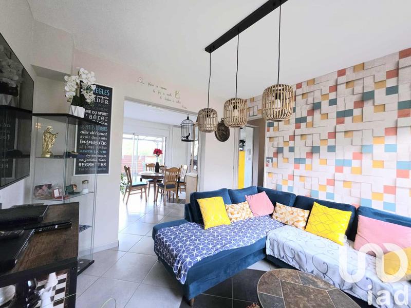 Maison - 88 m² - 5 pièces