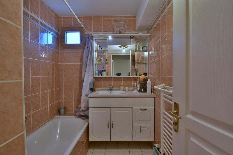 Appartement - 84 m² - 4 pièces