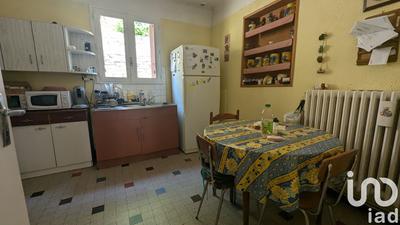 Maison - 90 m² - 5 pièces