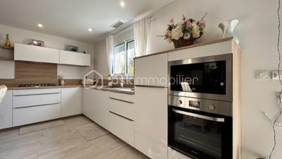 Pavillon - 133 m² - 5 pièces