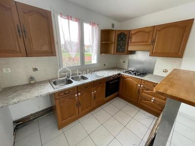 Maison de ville - 82 m² - 4 pièces