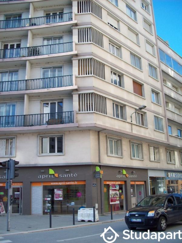 Chambre - 16 m² - 1 pièce