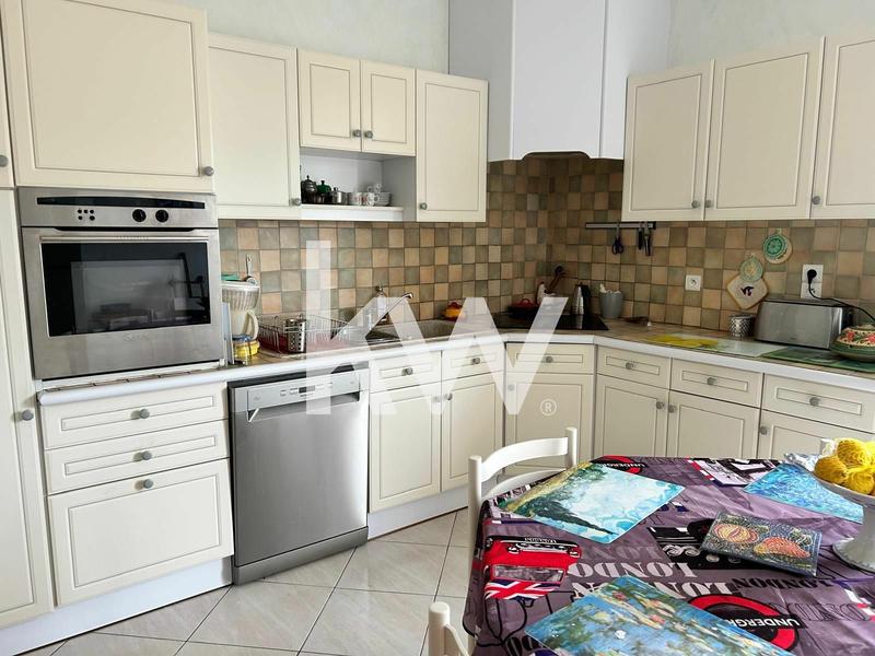 Maison de ville - 150 m² - 6 pièces