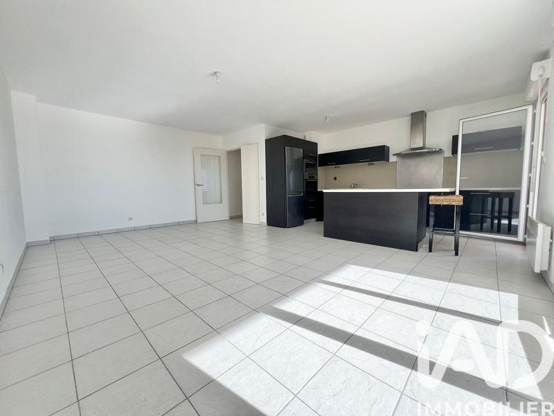 Appartement - 76 m² - 3 pièces