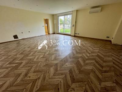 Maison - 269 m² - 12 pièces