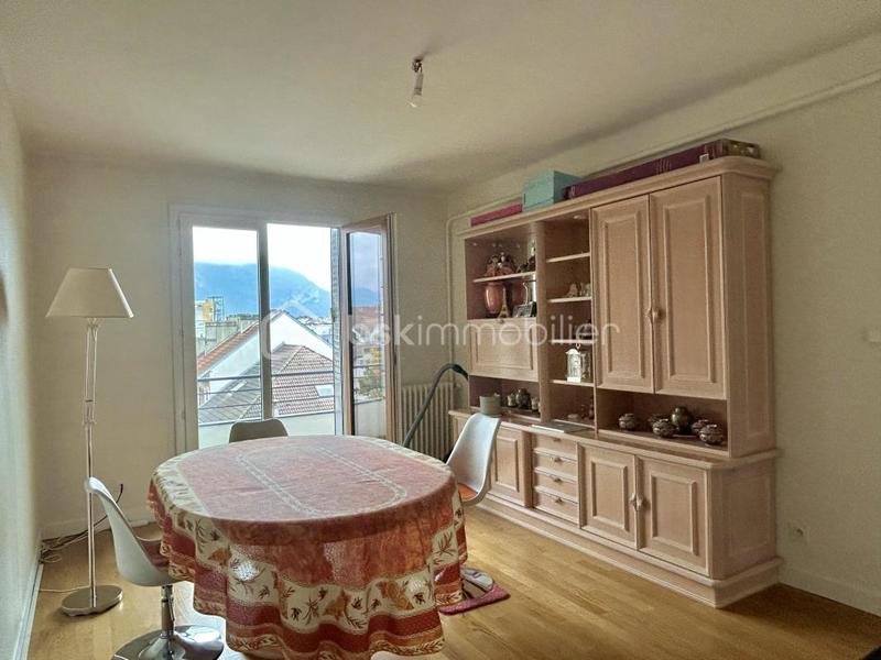 Appartement - 71 m² - 3 pièces