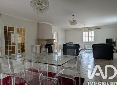 Maison - 163 m² - 6 pièces