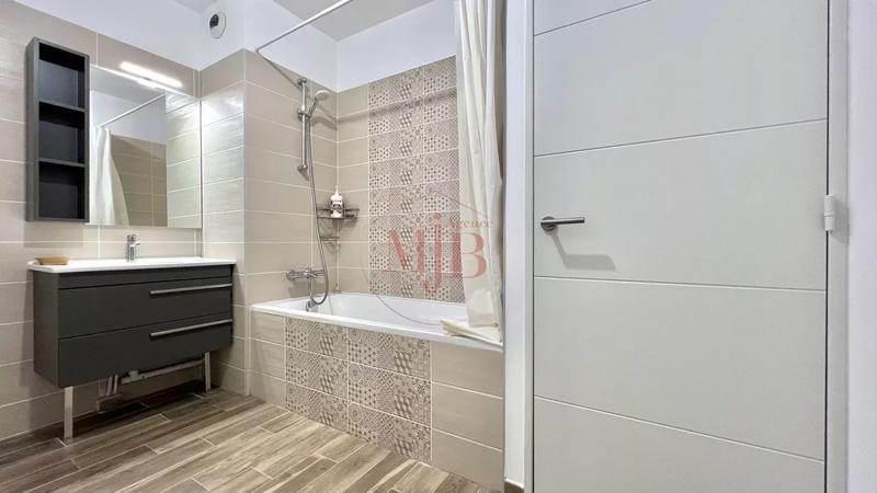 Appartement - 76 m² - 3 pièces