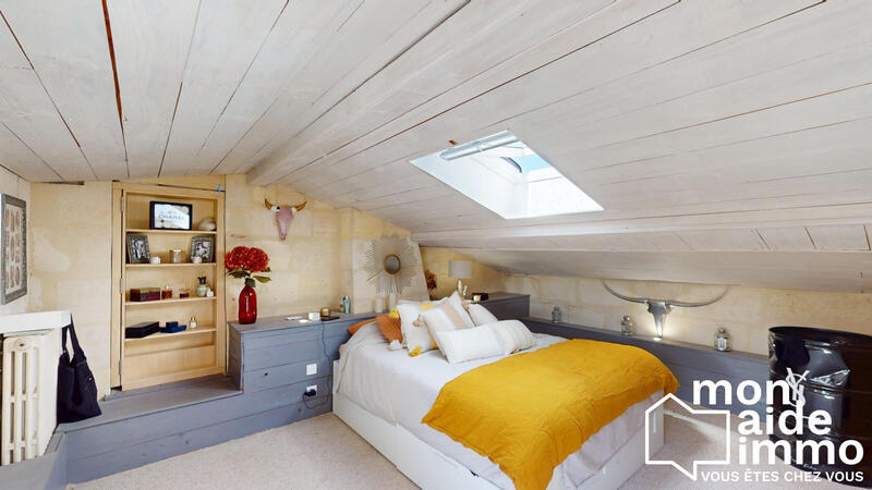 Maison - 215 m² - 6 pièces