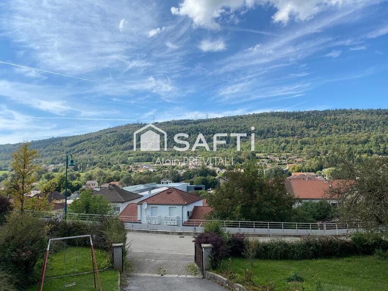 Maison - 131 m² - 7 pièces