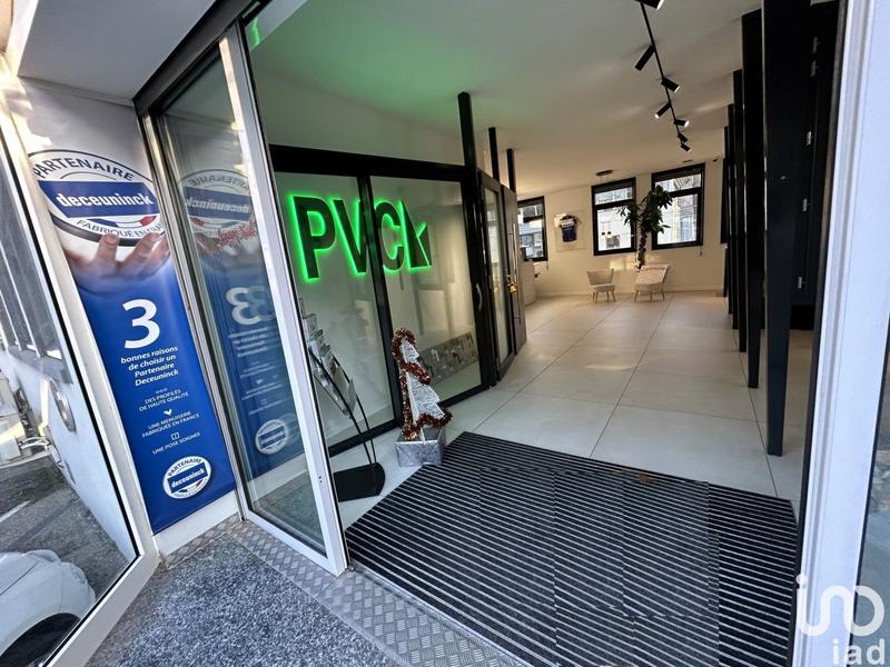 Local commercial - 2 500 m²