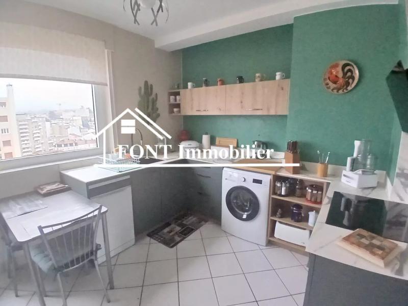 Appartement - 92 m² - 5 pièces