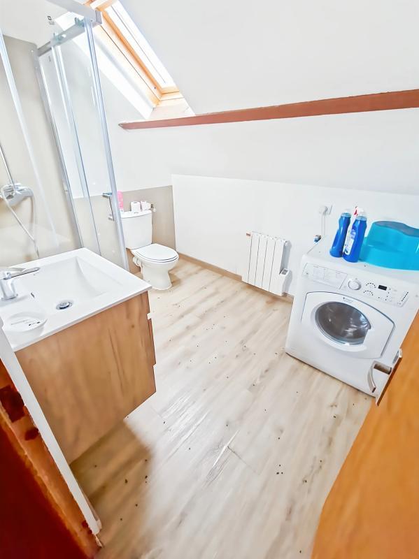 Duplex - 107 m² - 6 pièces