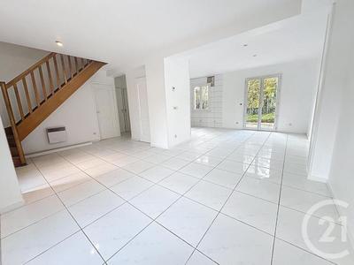 Maison - 114 m² - 7 pièces