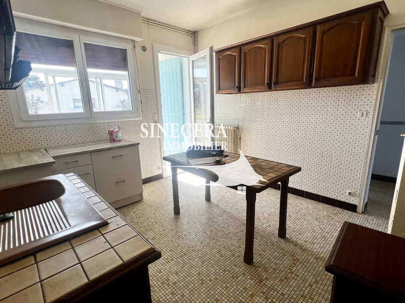 Maison - 190 m² - 9 pièces