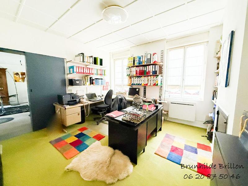 Maison - 205 m² - 10 pièces