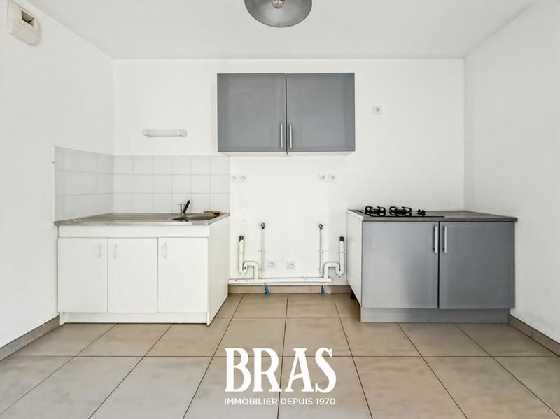 Appartement - 70 m² - 4 pièces