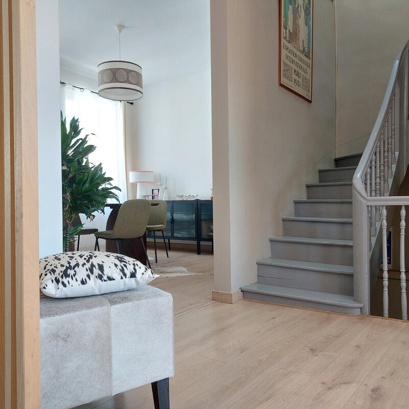 Maison - 185 m² - 6 pièces