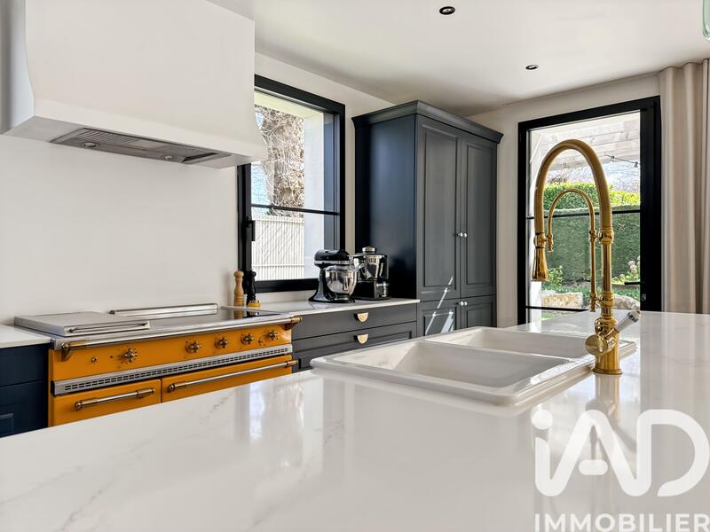 Maison de maîtres - 156 m² - 4 pièces