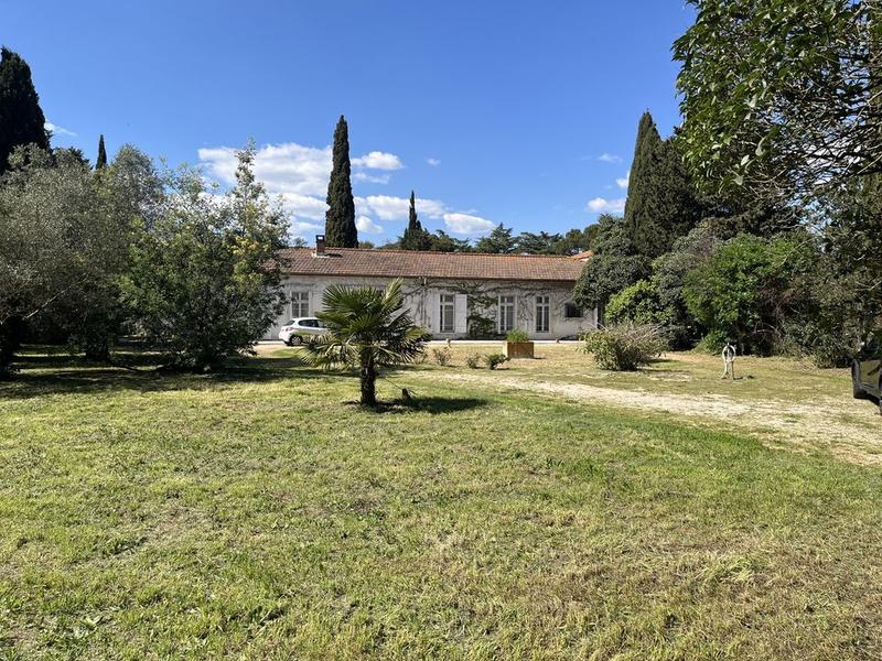 Villa - 258 m² - 5 pièces