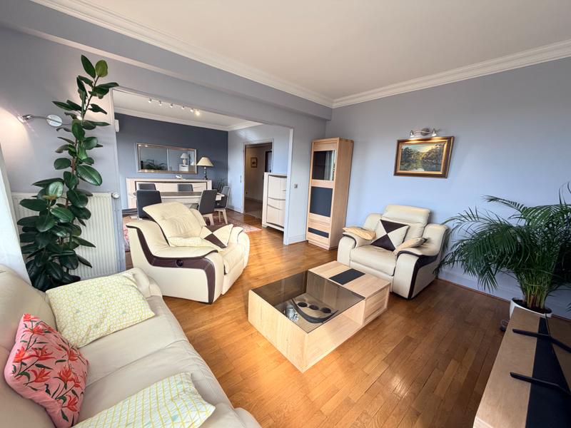 Appartement - 107 m² - 5 pièces