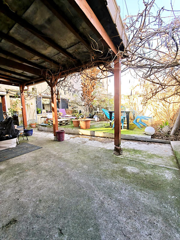 Maison - 81 m² - 5 pièces