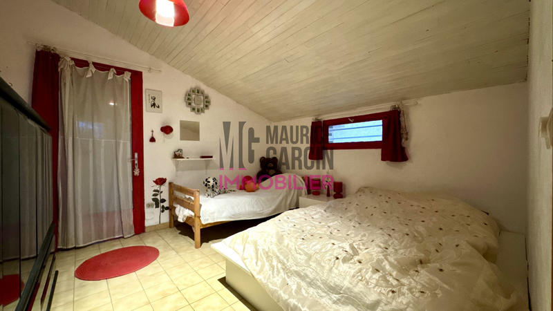 Maison - 224 m² - 5 pièces