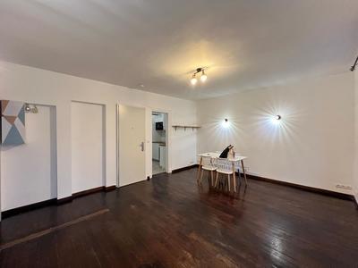 Appartement - 49 m² - 2 pièces