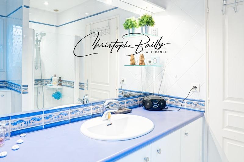 Propriété - 130 m² - 5 pièces