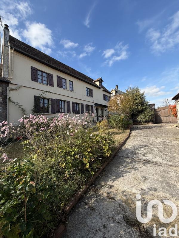 Maison - 221 m² - 6 pièces