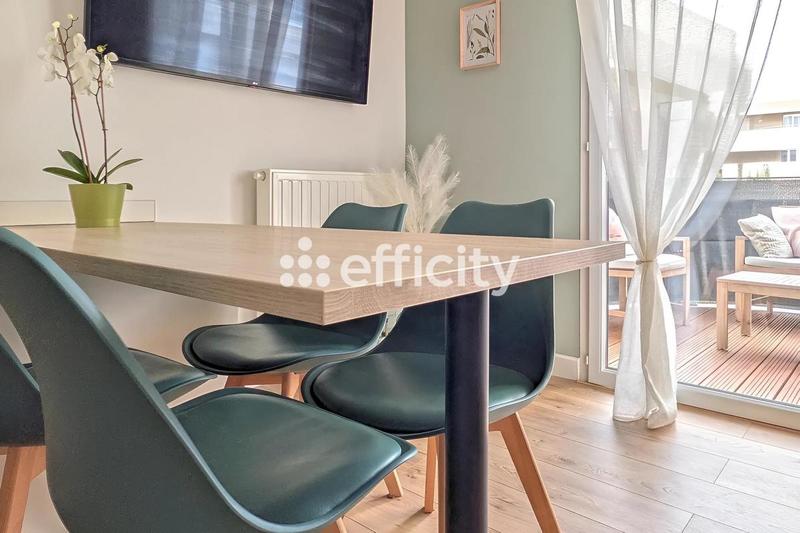 Appartement - 48 m² - 2 pièces