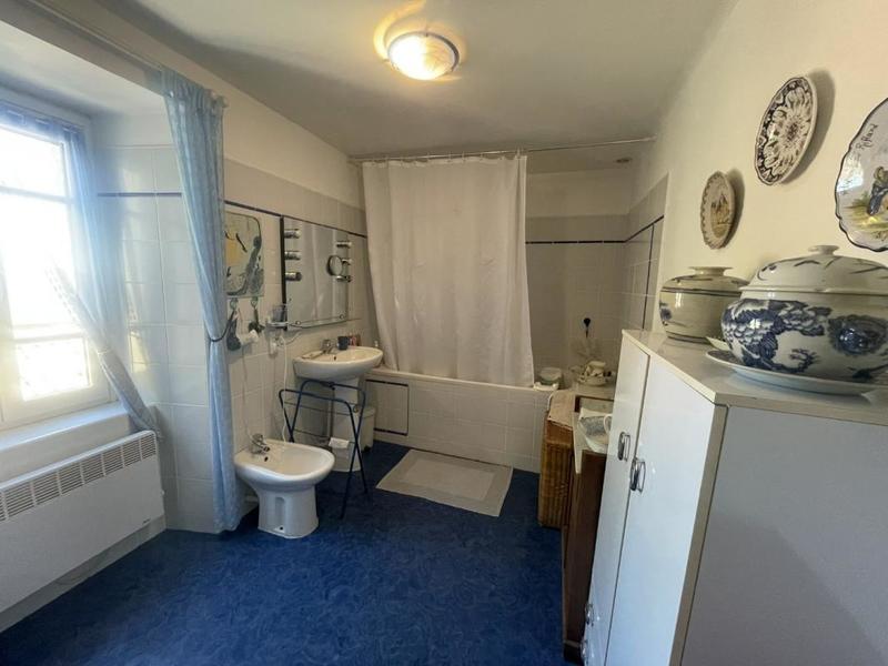 Maison - 204 m² - 6 pièces