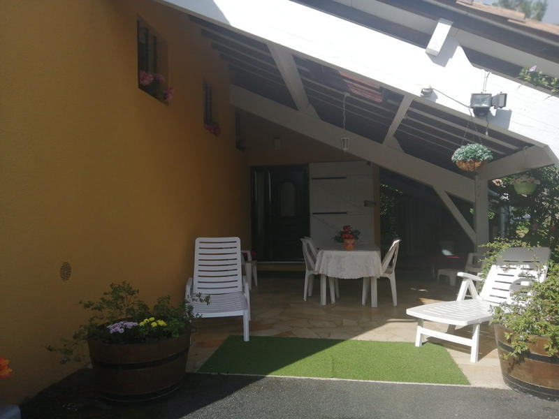 Maison - 141 m² - 8 pièces