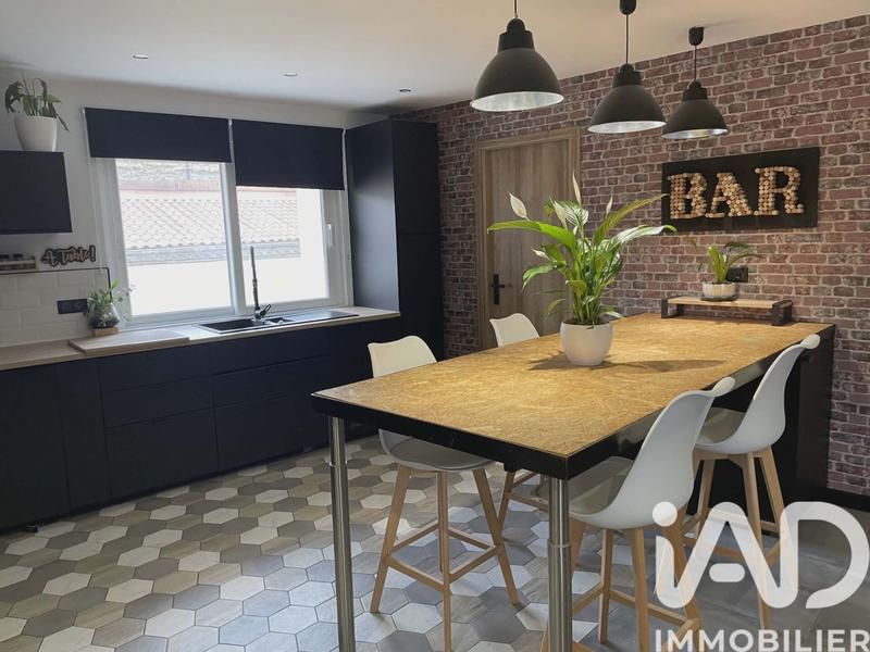 Maison - 80 m² - 4 pièces