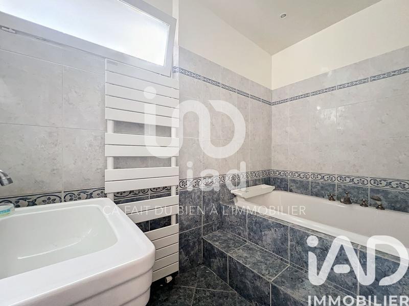 Maison - 152 m² - 7 pièces