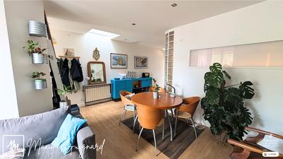 Maison traditionnelle - 105 m² - 6 pièces