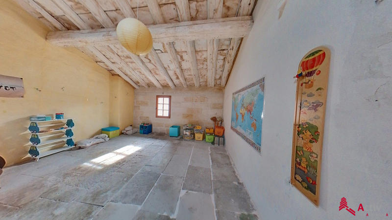 Maison - 120 m² - 3 pièces