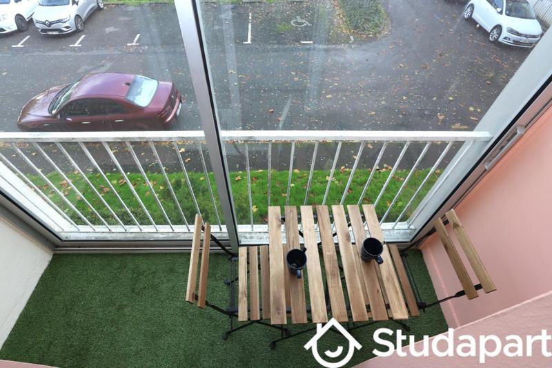 Chambre - 10 m² - 1 pièce