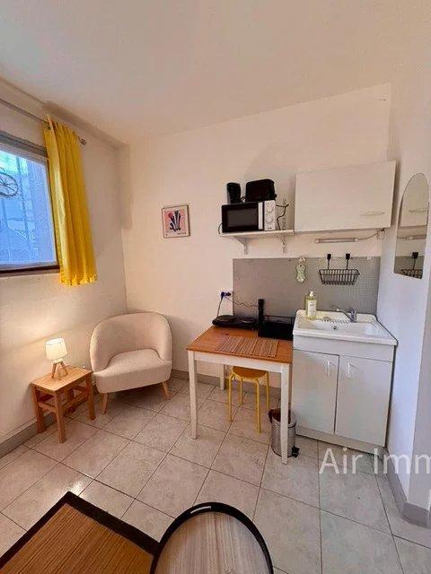 Appartement - 10 m² - 1 pièce