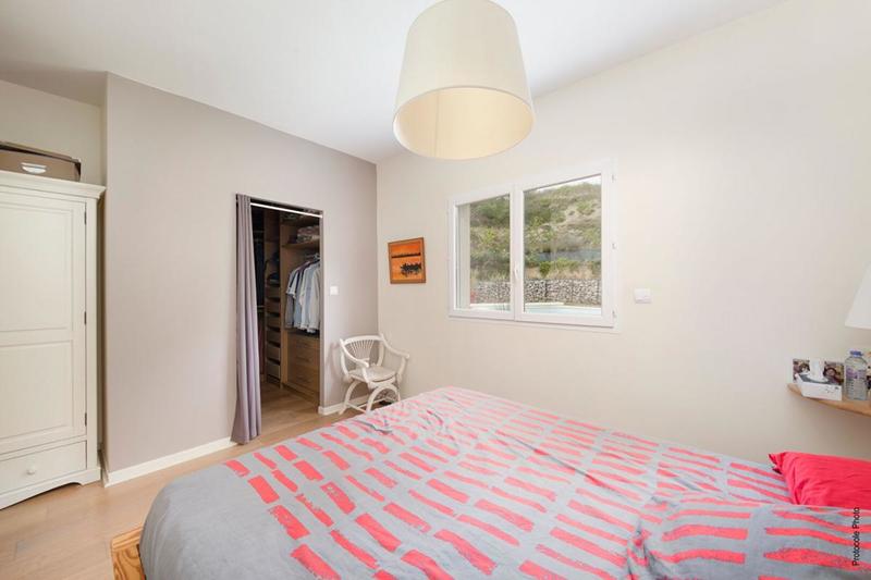 Maison - 185 m² - 7 pièces