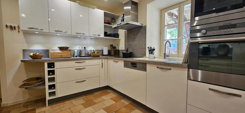 Demeure - 105 m² - 4 pièces