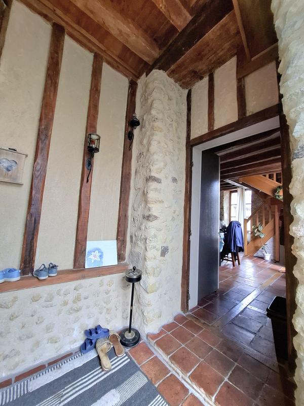 Maison traditionnelle - 92 m² - 4 pièces
