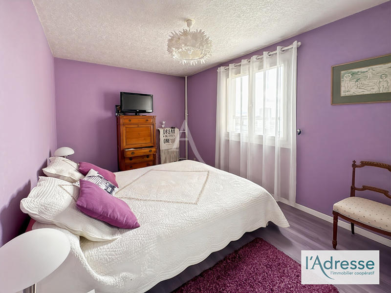 Appartement - 80 m² - 4 pièces