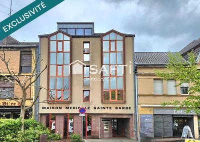 Bureau - 65 m² - 4 pièces