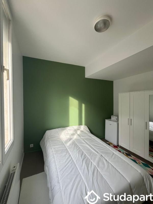 Chambre - 12 m² - 1 pièce