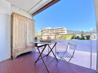 Appartement - 17 m² - 1 pièce