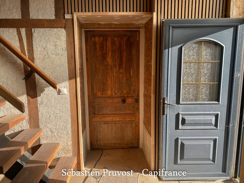 Propriété - 315 m² - 12 pièces