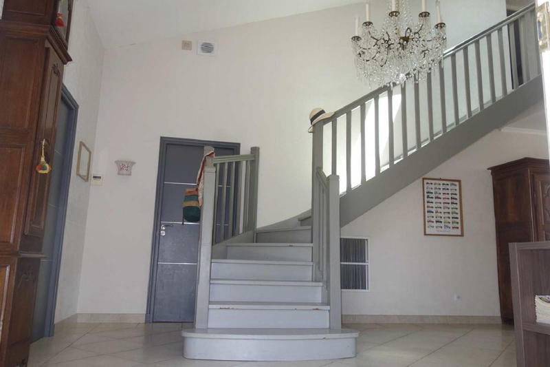 Maison - 258 m² - 6 pièces